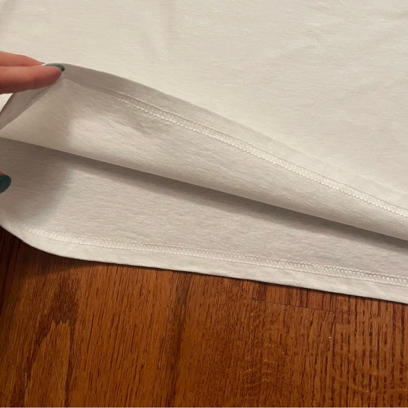 NWT Disney Family Collection White Minnie Mouse Mom Short Sleeve T-Shirt size M - Picture 8 of 12